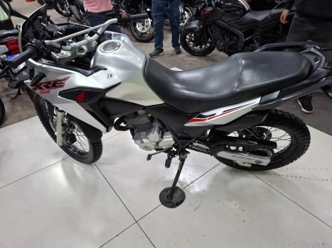 HONDA XRE 300 , Foto 4