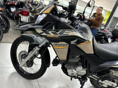 HONDA XRE 300 ABS, Foto 5