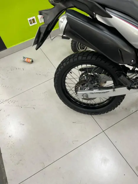 HONDA XRE 300 ABS, Foto 4