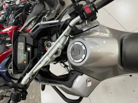 HONDA XRE 300 ABS, Foto 4