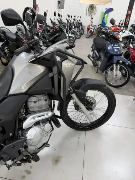 HONDA XRE 300 ABS, Foto 12