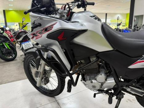 HONDA XRE 300 ABS, Foto 12