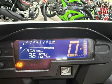 HONDA XRE 300 ABS, Foto 17