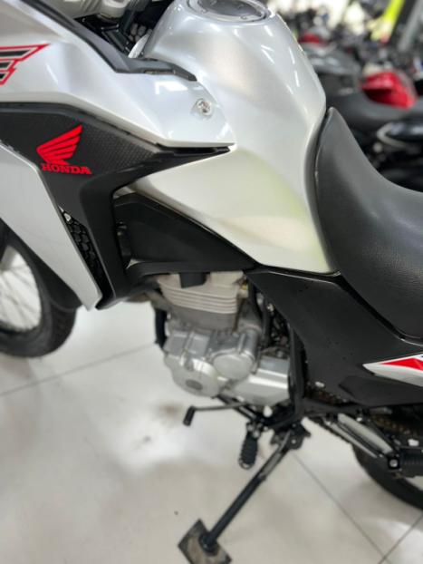 HONDA XRE 300 ABS, Foto 4