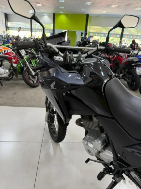 HONDA XRE 300 ABS, Foto 11