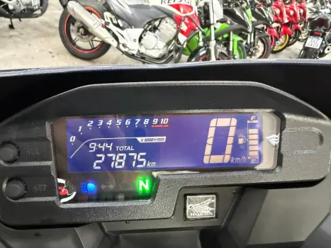 HONDA XRE 300 ABS, Foto 12