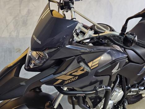 HONDA XRE 300 ABS, Foto 3
