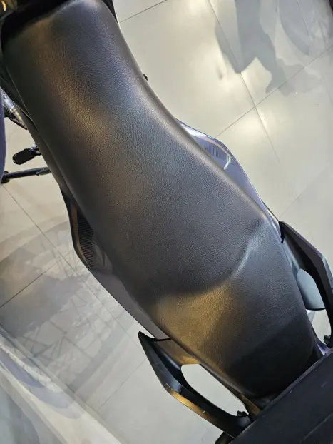 HONDA XRE 300 ABS, Foto 8