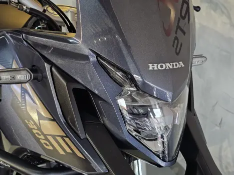 HONDA XRE 300 ABS, Foto 16