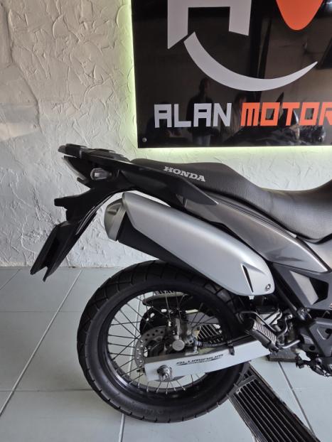 HONDA XRE 300 ABS, Foto 6