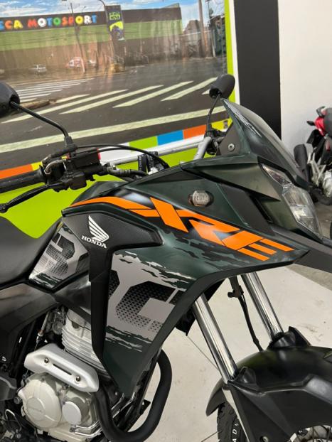 HONDA XRE 300 ADVENTURE, Foto 2