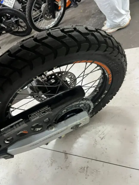 HONDA XRE 300 ADVENTURE, Foto 6