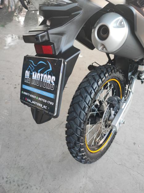 HONDA XRE 300 ADVENTURE, Foto 5