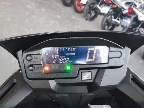 HONDA XRE 300 ADVENTURE, Foto 2