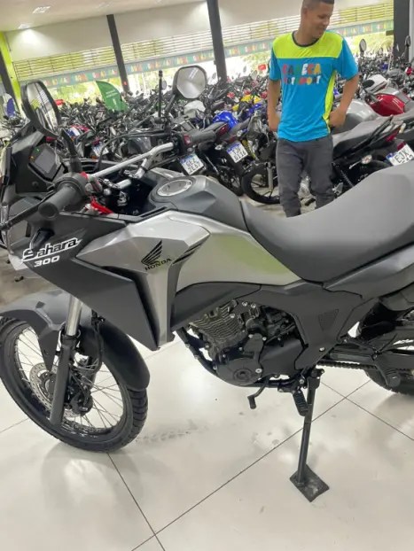 HONDA XRE 300 Sahara , Foto 4 HONDA XRE 300 Sahara , Foto 4