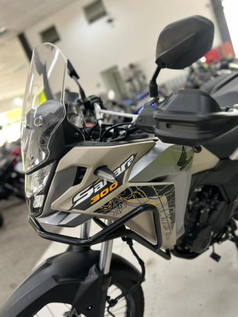 HONDA XRE 300 Sahara ADVENTURE, Foto 7