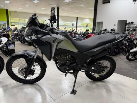 HONDA XRE 300 Sahara , Foto 5