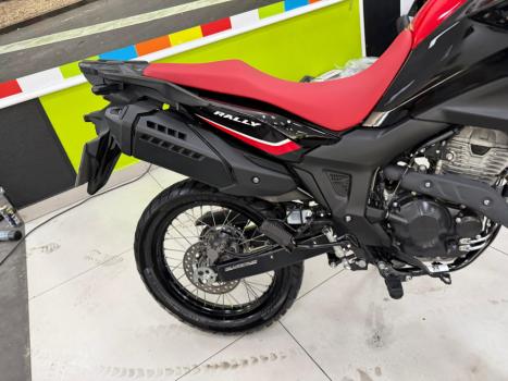 HONDA XRE 300 Sahara RALLYE, Foto 4