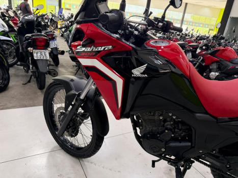 HONDA XRE 300 Sahara RALLYE, Foto 8