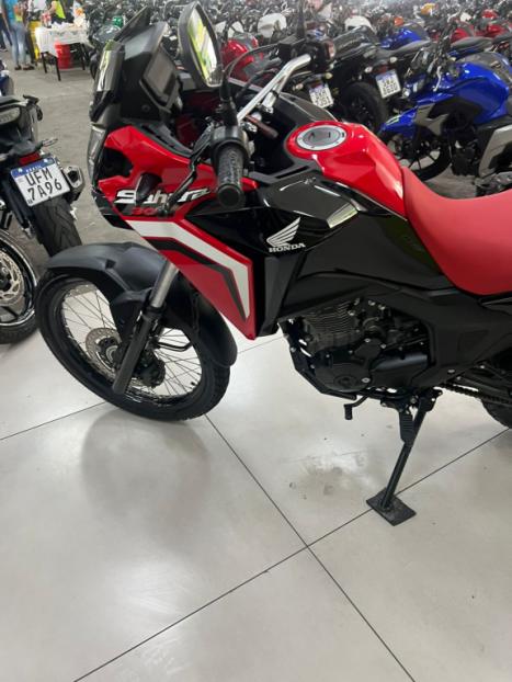 HONDA XRE 300 Sahara RALLYE, Foto 8