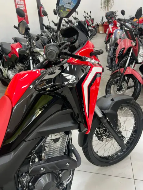 HONDA XRE 300 Sahara RALLYE, Foto 13