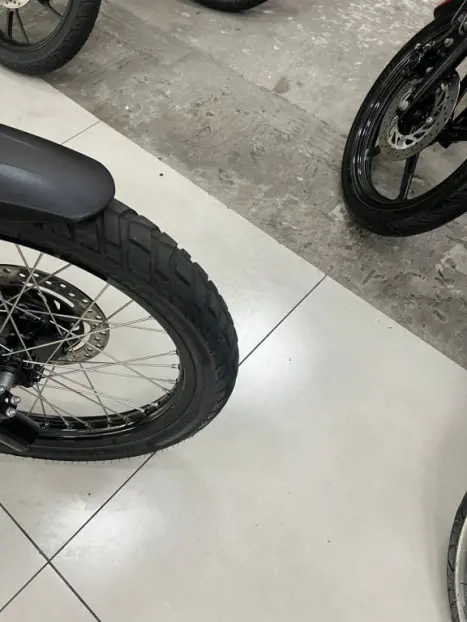 HONDA XRE 300 Sahara RALLYE, Foto 15