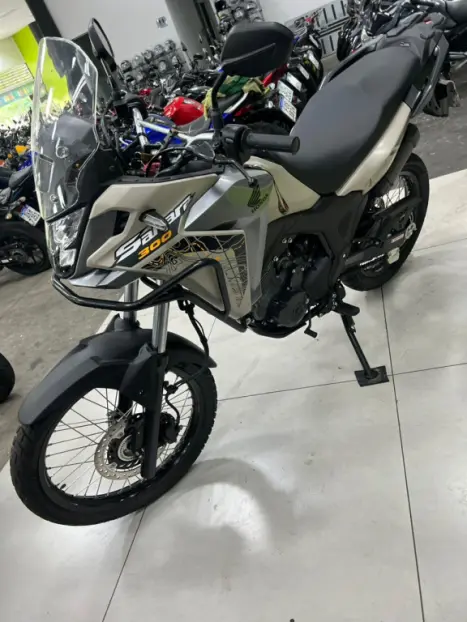 HONDA XRE 300 Sahara ADVENTURE, Foto 6