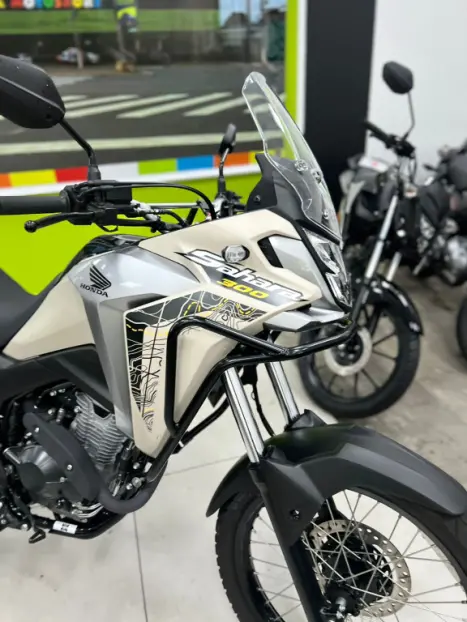 HONDA XRE 300 Sahara ADVENTURE, Foto 12