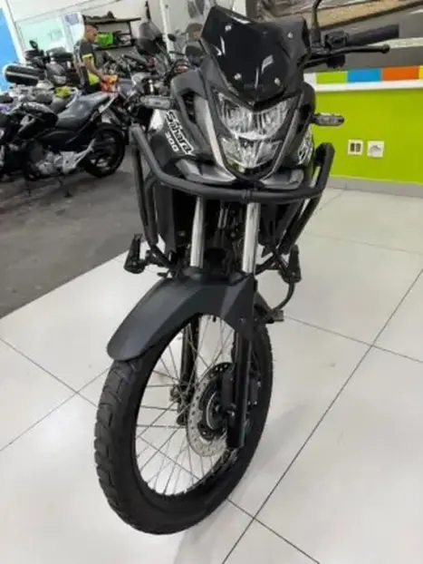 HONDA XRE 300 Sahara , Foto 8