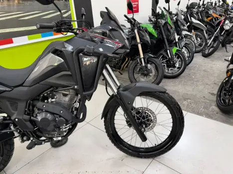 HONDA XRE 300 Sahara , Foto 12