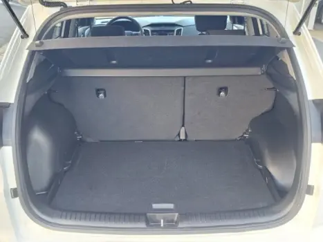 HYUNDAI Creta 1.6 16V 4P FLEX ACTION AUTOMÁTICO, Foto 8 HYUNDAI Creta 1.6 16V 4P FLEX ACTION AUTOMÁTICO, Foto 8