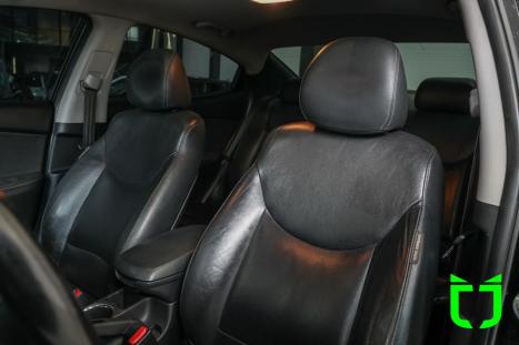 HYUNDAI Elantra 1.8 16V 4P GLS AUTOM�TICO, Foto 19