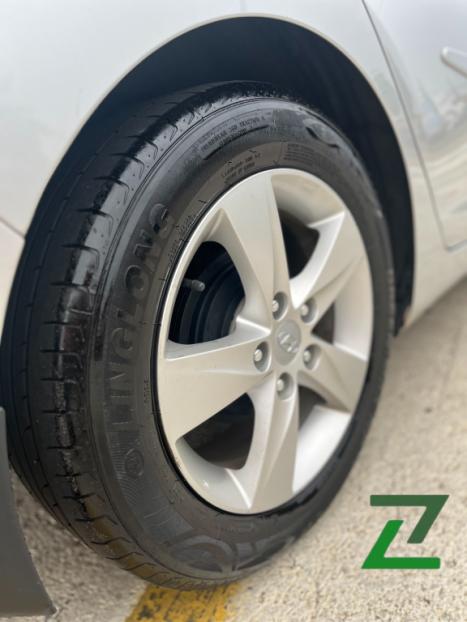 HYUNDAI Elantra 2.0 16V 4P FLEX GLS AUTOM�TICO, Foto 18