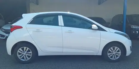 HYUNDAI HB 20 Hatch 1.6 16V 4P COMFORT STYLE FLEX, Foto 7 HYUNDAI HB 20 Hatch 1.6 16V 4P COMFORT STYLE FLEX, Foto 7