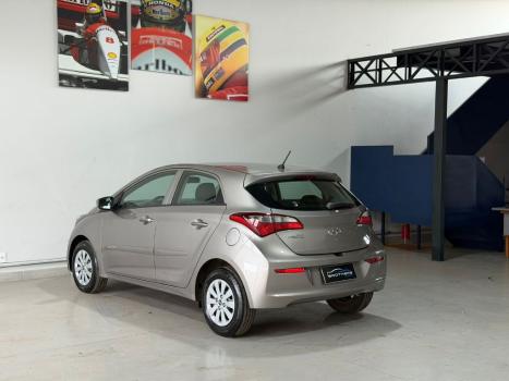 HYUNDAI HB 20 Hatch 1.0 12V 4P FLEX UNIQUE, Foto 7