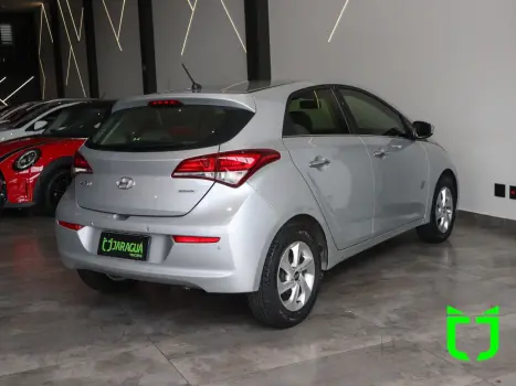 HYUNDAI HB 20 Hatch 1.6 16V 4P PREMIUM FLEX AUTOMTICO, Foto 6