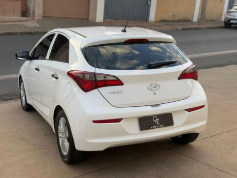 HYUNDAI HB 20 Hatch 1.0 12V 4P FLEX UNIQUE, Foto 6