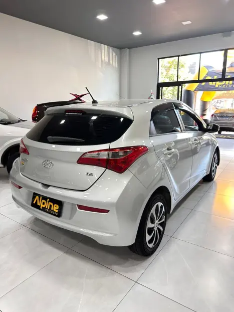 HYUNDAI HB 20 Hatch 1.6 16V 4P FLEX COMFORT PLUS, Foto 6