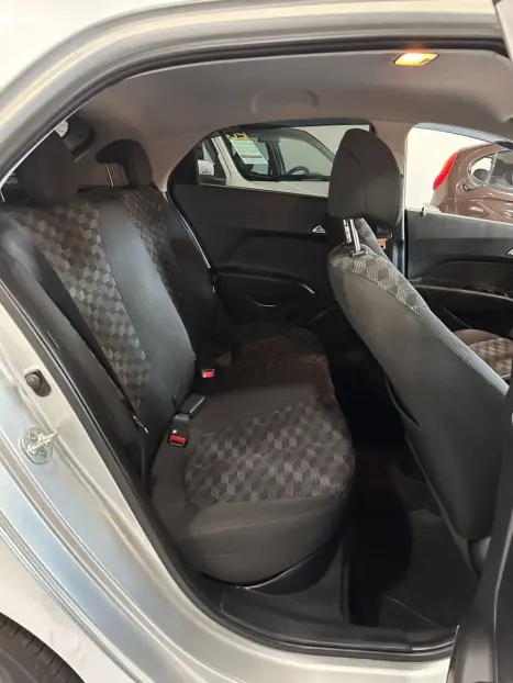 HYUNDAI HB 20 Hatch 1.6 16V 4P FLEX COMFORT PLUS, Foto 14