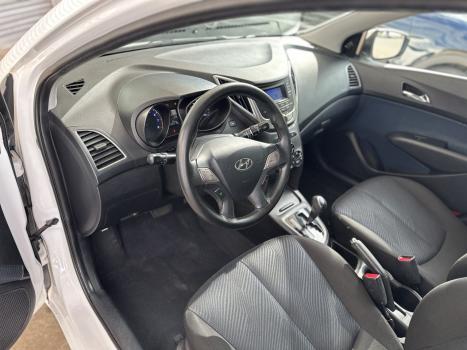 HYUNDAI HB 20 Hatch 1.6 16V 4P COMFORT FLEX AUTOM�TICO, Foto 10