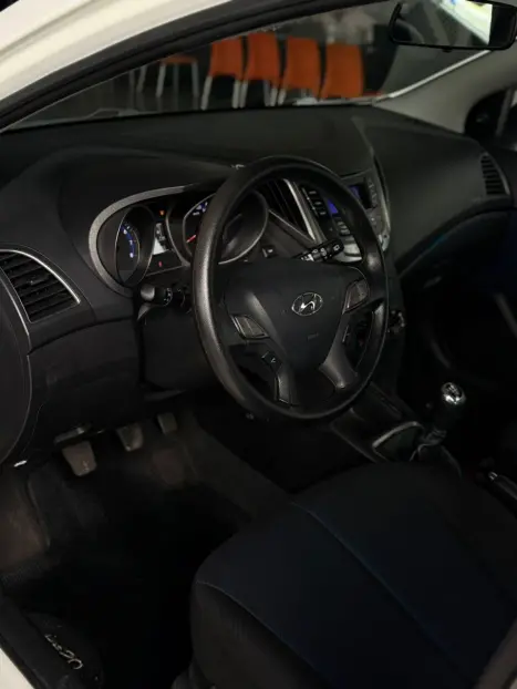 HYUNDAI HB 20 Hatch 1.6 16V 4P FLEX COMFORT, Foto 6