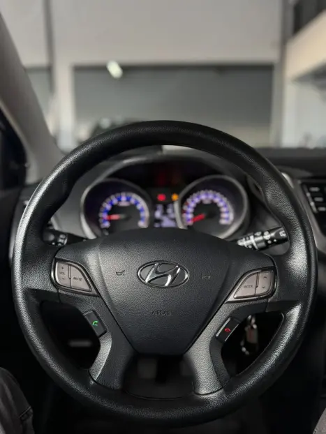 HYUNDAI HB 20 Hatch 1.6 16V 4P FLEX COMFORT, Foto 8