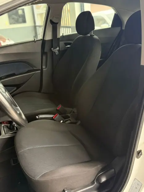 HYUNDAI HB 20 Hatch 1.6 16V 4P FLEX COMFORT, Foto 15