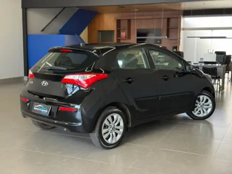 HYUNDAI HB 20 Hatch 1.0 12V 4P FLEX COMFORT, Foto 4