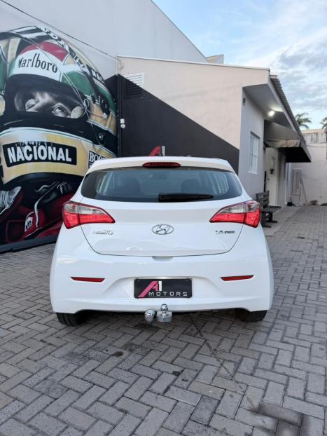 HYUNDAI HB 20 Hatch 1.6 16V 4P FLEX COMFORT PLUS, Foto 2