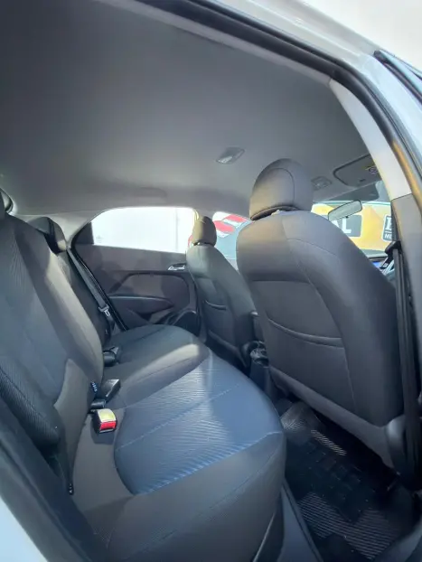 HYUNDAI HB 20 Hatch 1.6 16V 4P FLEX COMFORT PLUS, Foto 10