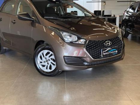 HYUNDAI HB 20 Hatch 1.0 12V 4P FLEX UNIQUE, Foto 4