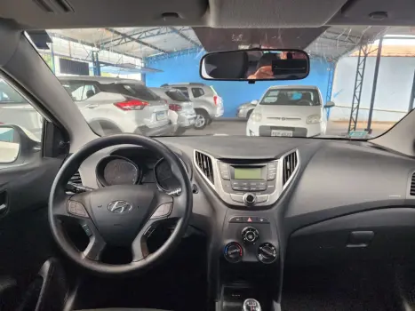 HYUNDAI HB 20 Hatch 1.6 16V 4P FLEX COMFORT, Foto 4