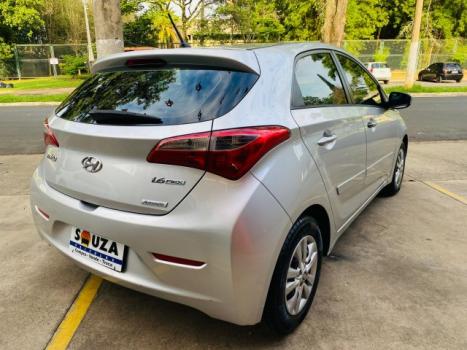 HYUNDAI HB 20 Hatch 1.6 16V 4P FLEX COMFORT PLUS AUTOM�TICO, Foto 10