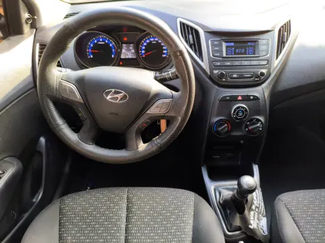 HYUNDAI HB 20 Hatch 1.0 12V 4P FLEX UNIQUE, Foto 11